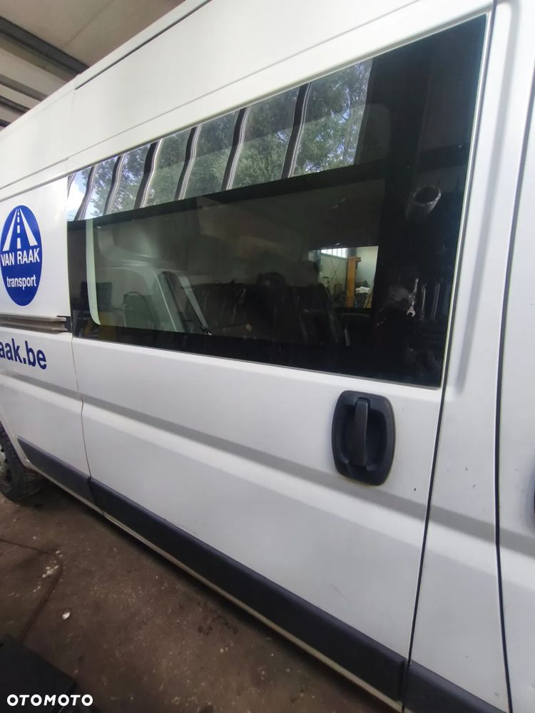 Drzwi boczne przesuwne z szybą Fiat Ducato III Jumper Boxer białe 249 szyba wysokie H2 H3 - 3