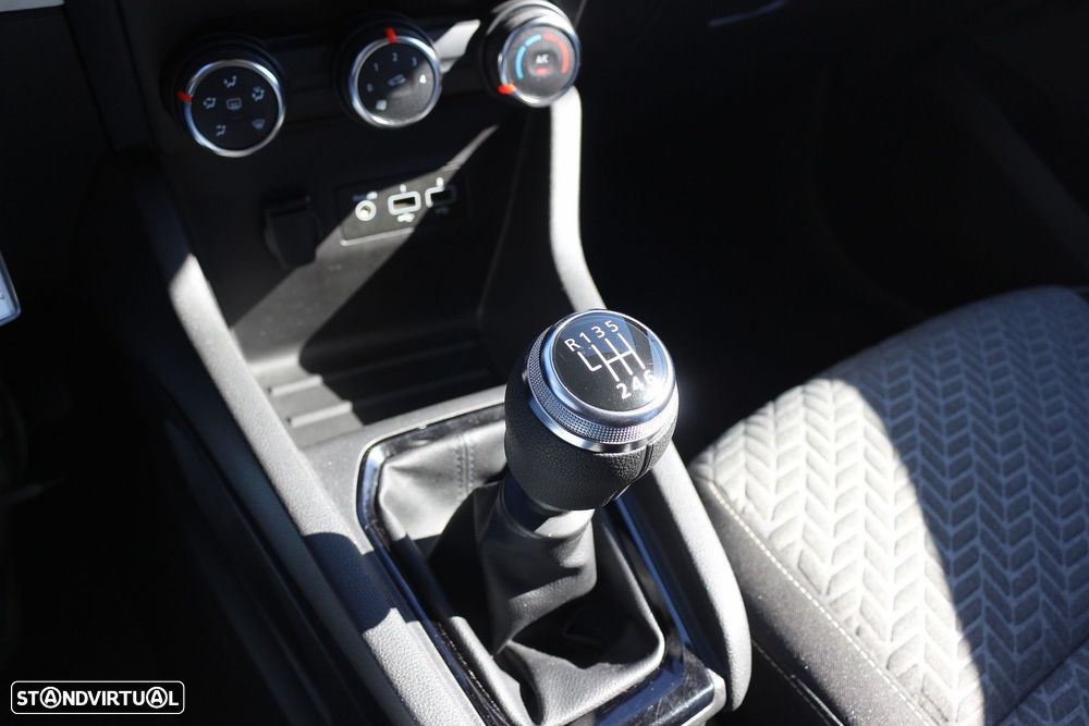 Renault Clio 1.0 TCe Limited - 31