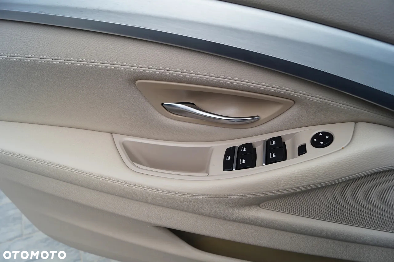 BMW Seria 5 - 17