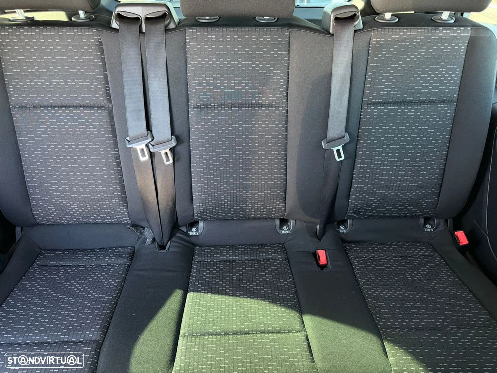 Mercedes-Benz Vito - 15