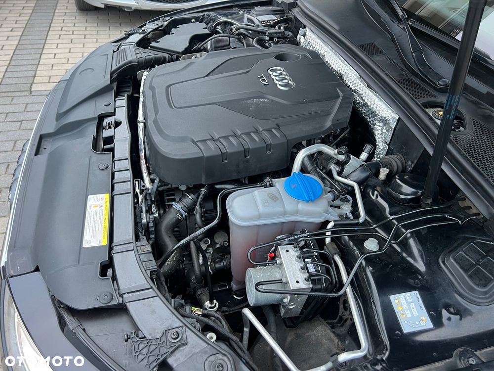 Audi A4 Avant 2.0 TDI DPF clean diesel multitronic Attraction - 34