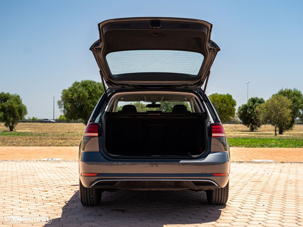 VW Golf Variant - 9