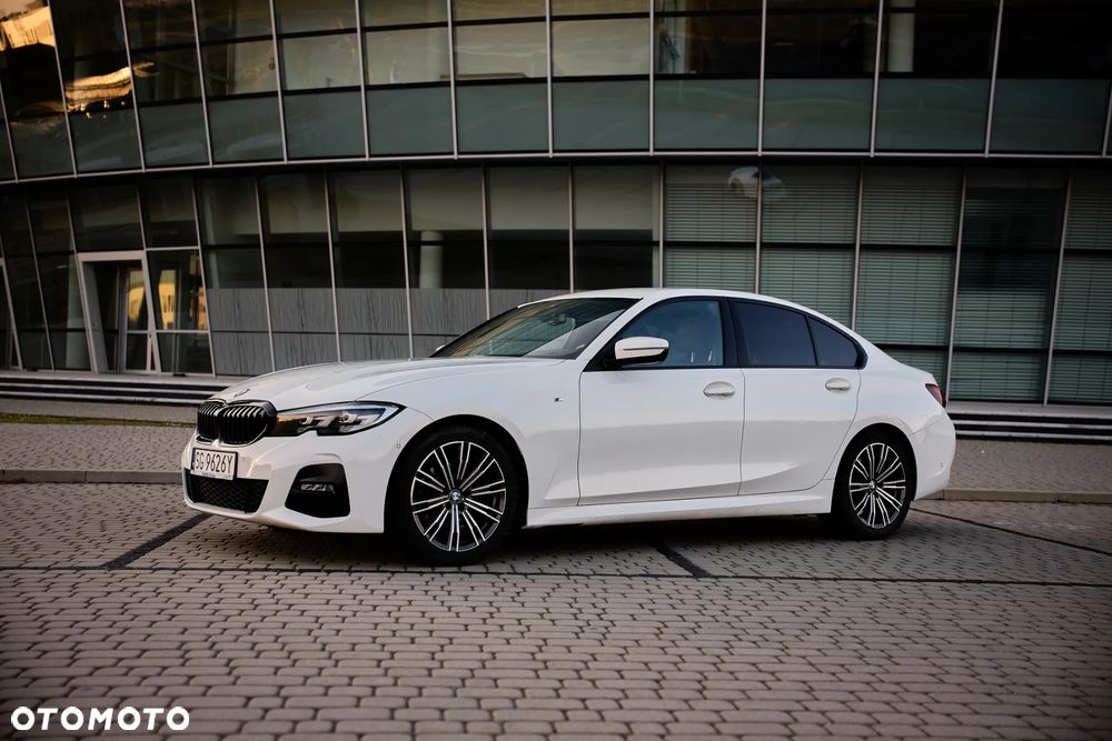 BMW Seria 3 - 18