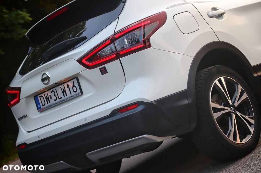Nissan Qashqai 1.3 DIG-T N-Connecta EU6d - 6