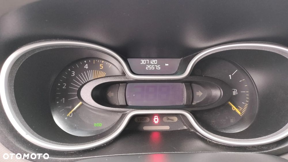 Renault Trafic - 13