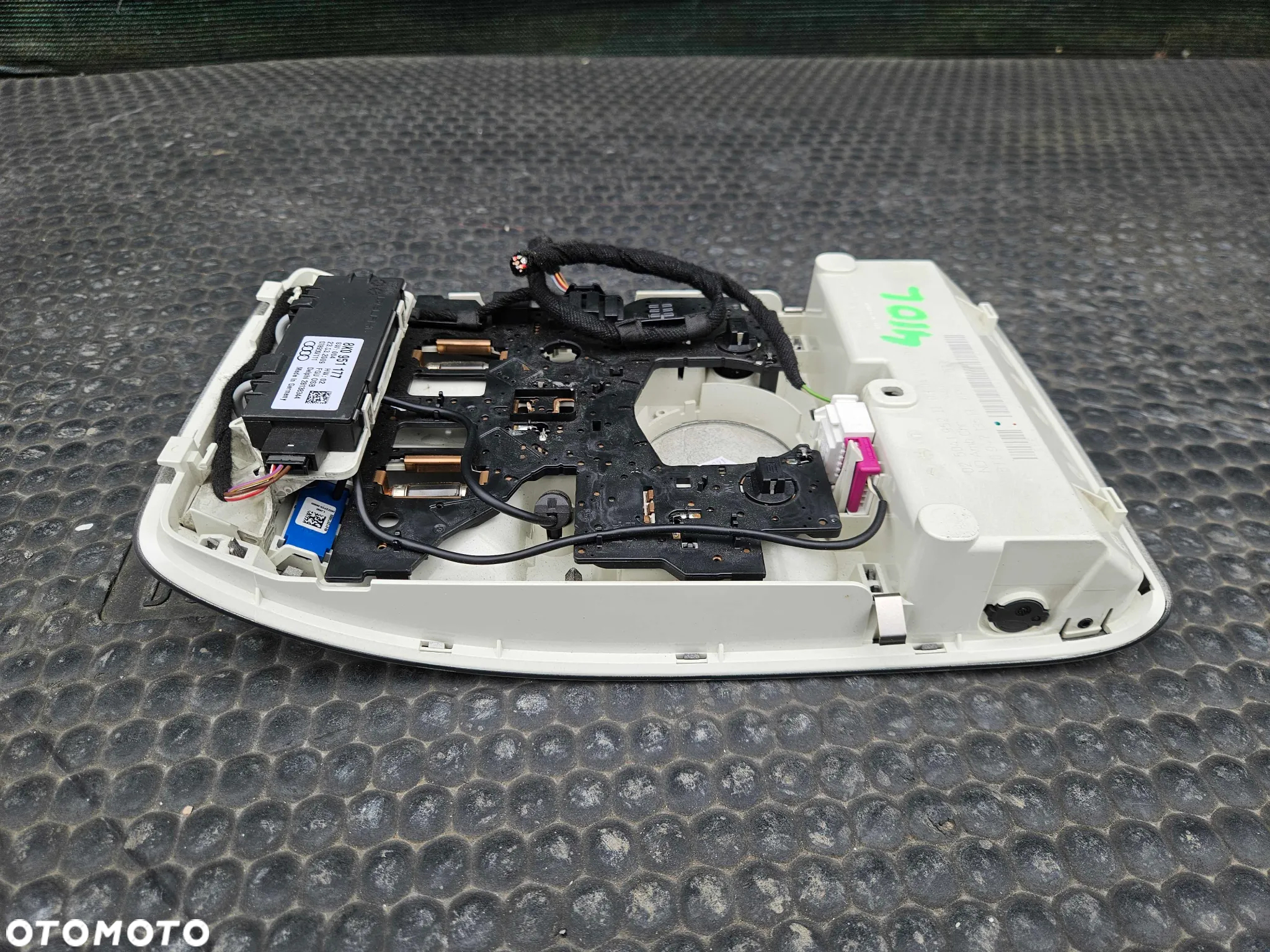 Lampka 8T0947135B 8K0951177 Podsufitki Czarna S-line Oświetlenie Ambiente Kabiny Schowek Okulary Audi A4 B8 A5 8T Q5 8R - 19