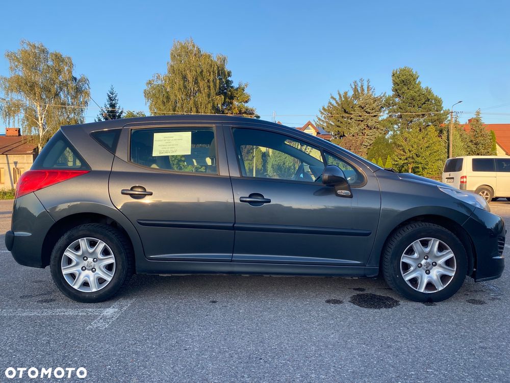Peugeot 207 1.6 HDi - 33