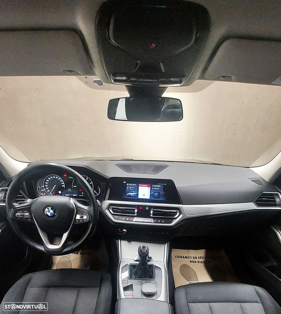 BMW 318 d Line Sport - 14