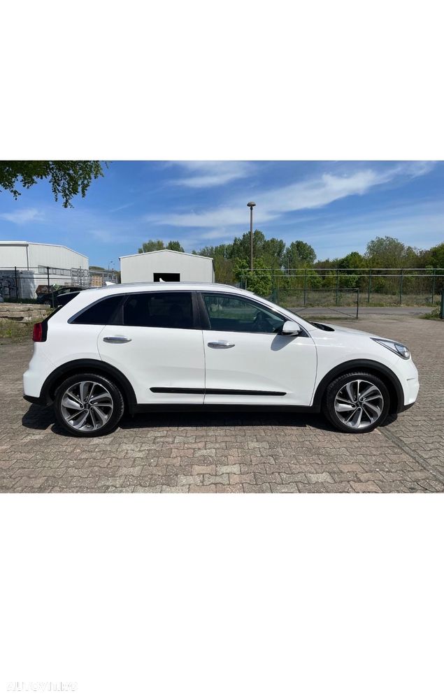 Kia Niro 1.6 GDI 6DCT HEV Comfort - 6