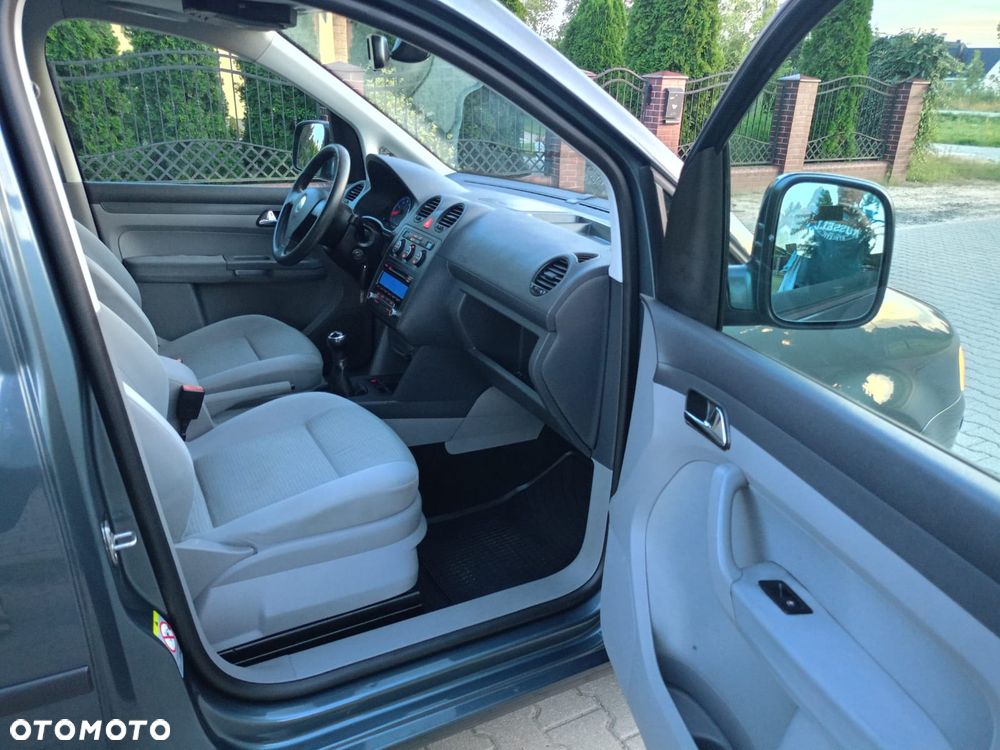 Volkswagen Caddy - 12