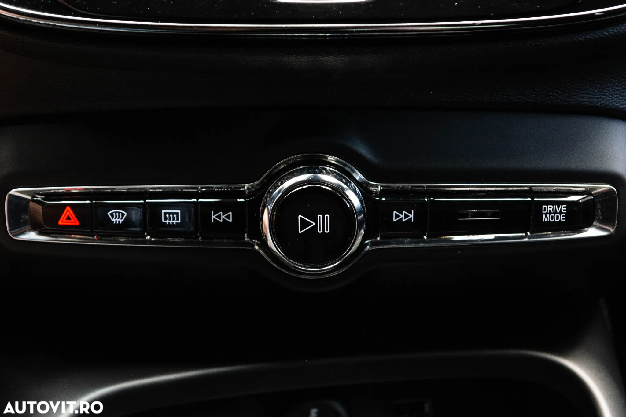 Volvo XC 40 D3 R-Design - 18