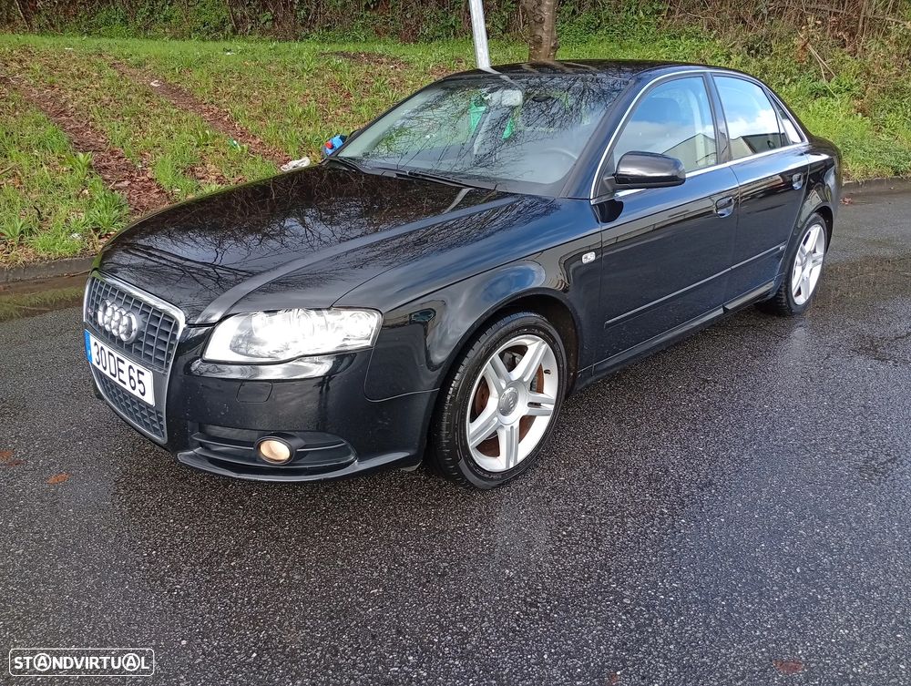 Audi A4 2.0 TDI S-line - 1