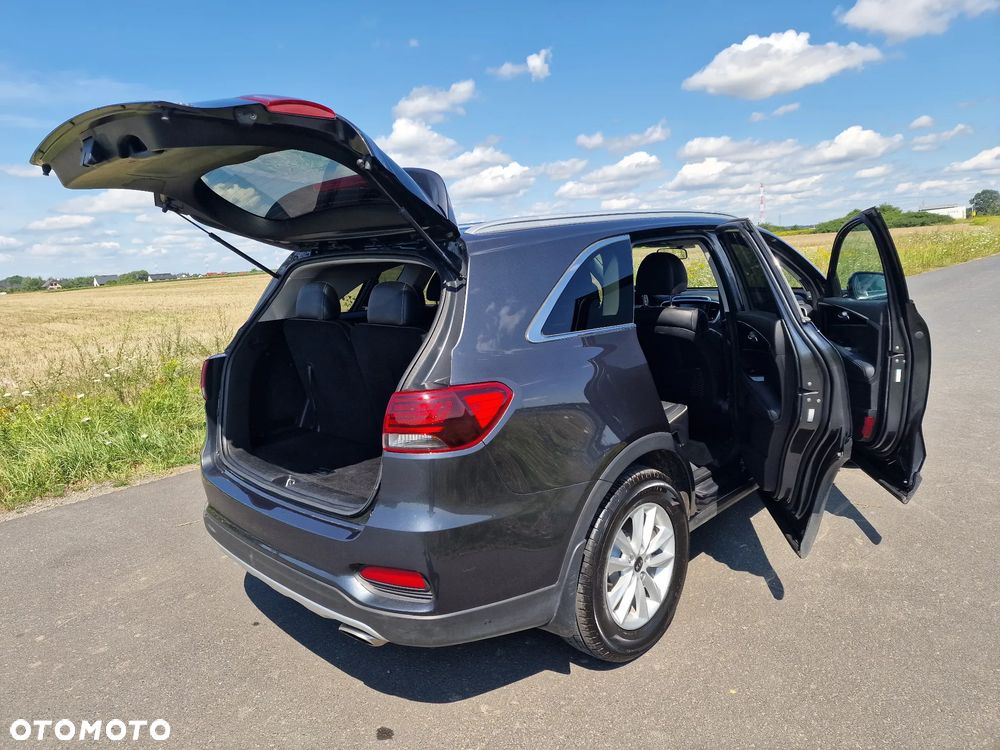 Kia Sorento - 37