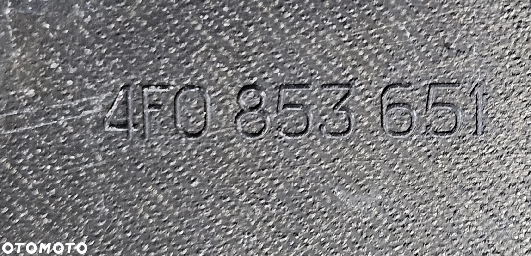 Audi A6 C6 grill atrapa 4F0853651 - 4