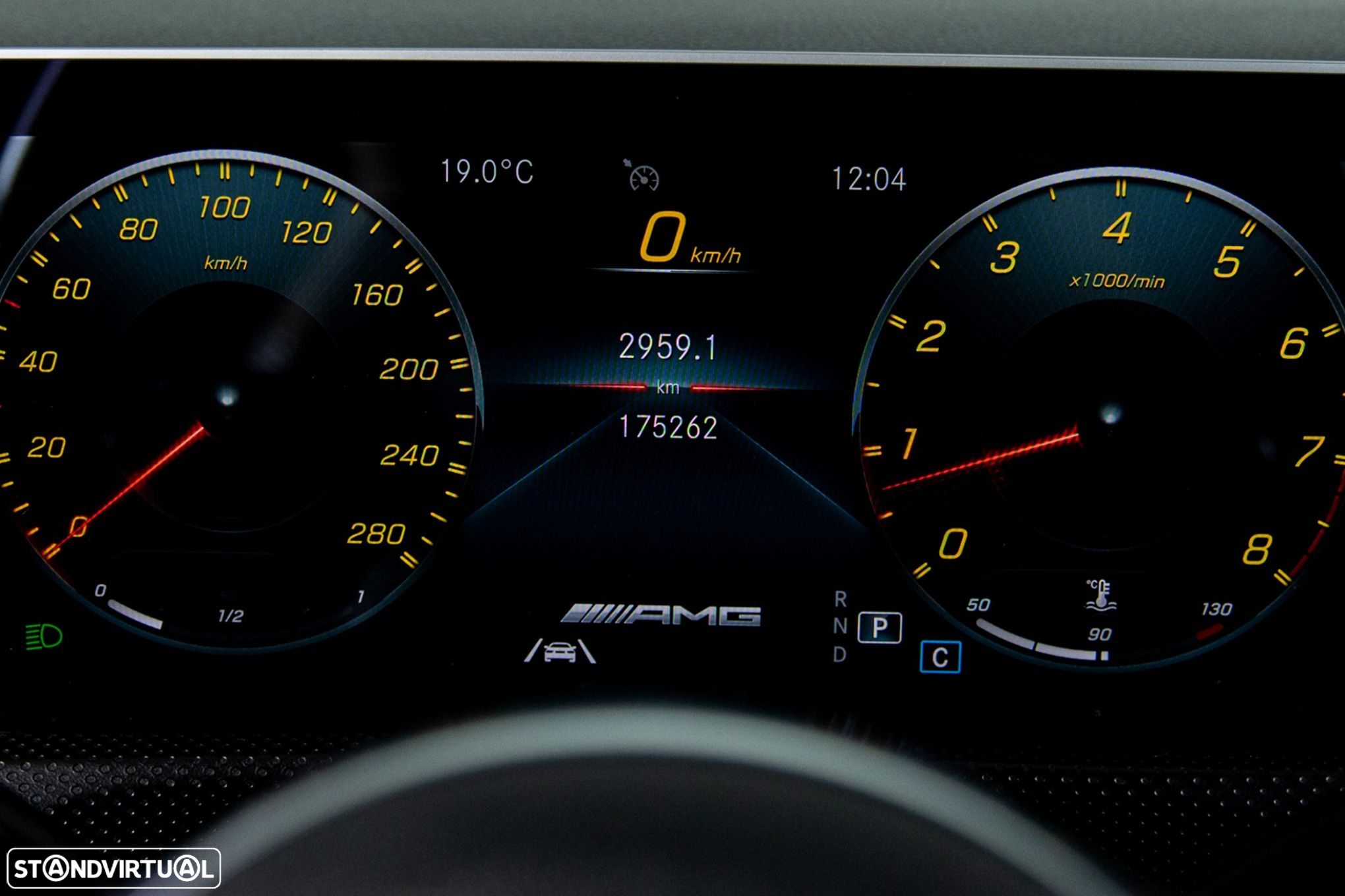 Mercedes-Benz CLA 35 AMG Shooting Brake 4Matic - 23