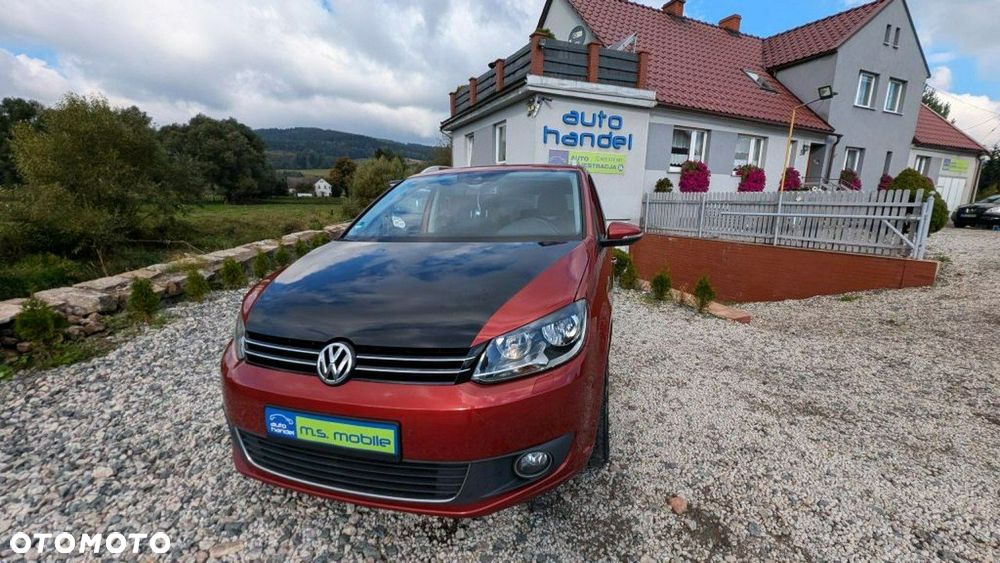 Volkswagen Touran - 11