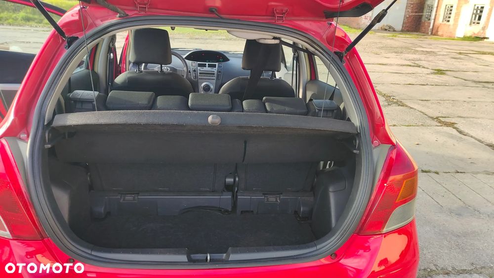 Toyota Yaris 1.33 Sol - 11