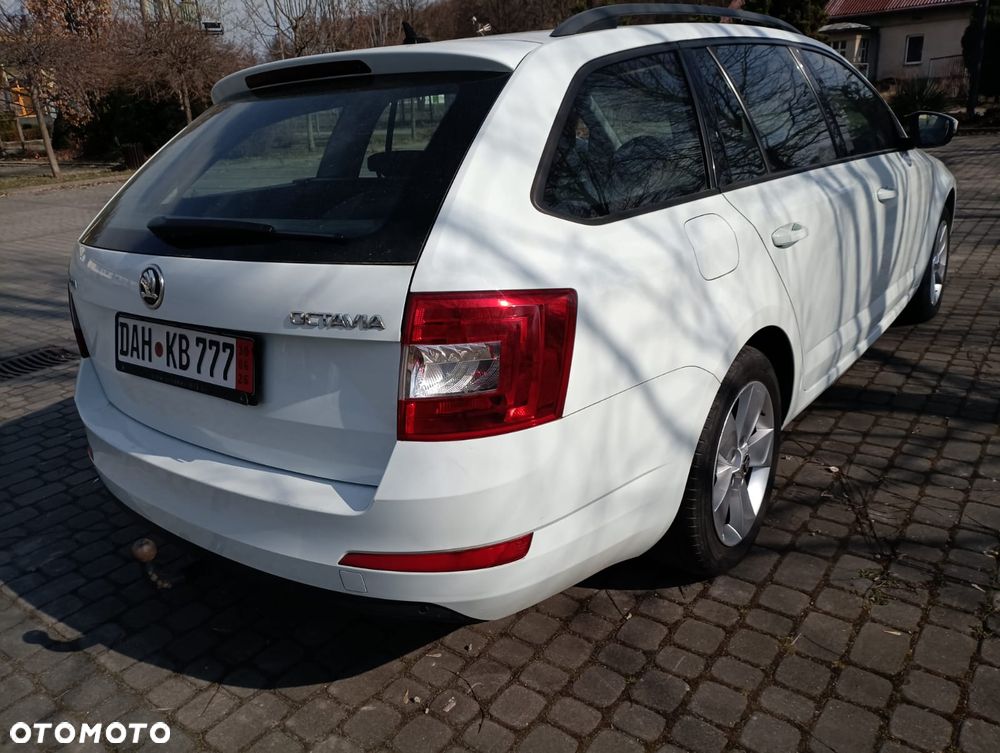 Skoda Octavia 2.0 TDI Style - 3