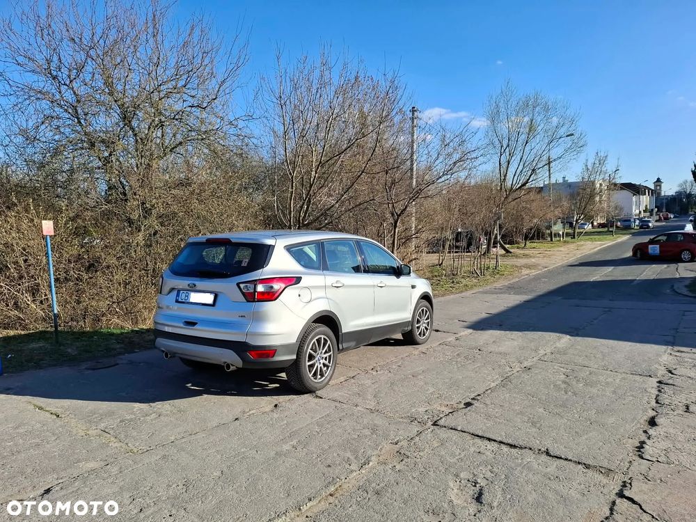 Ford Kuga 2.0 TDCi 4WD Trend - 2