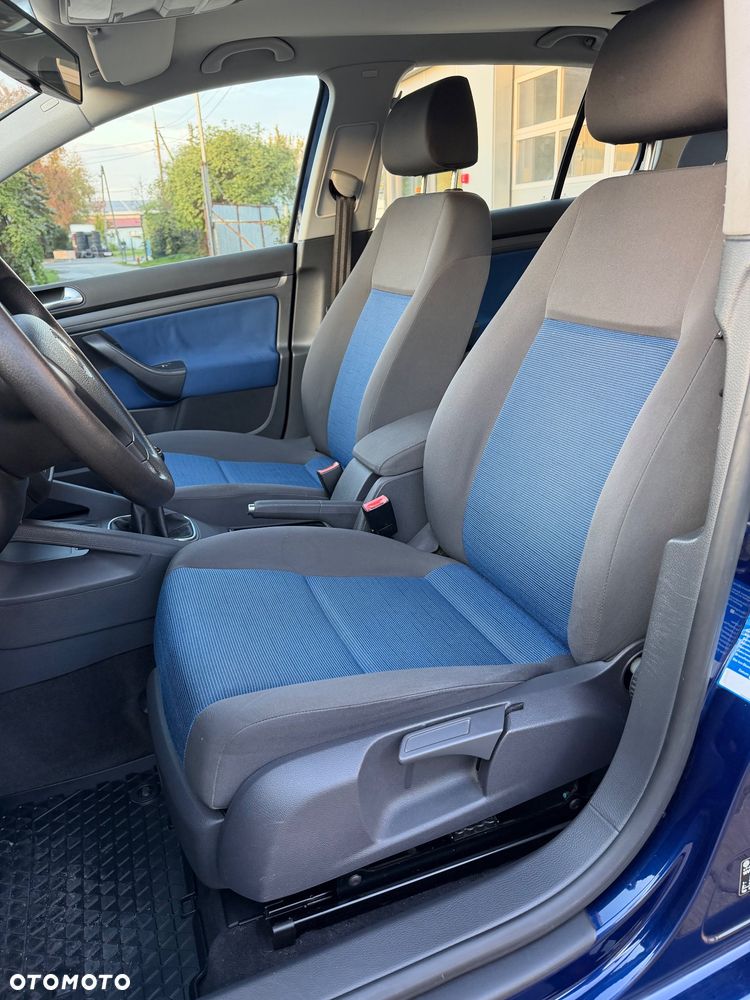 Volkswagen Golf 1.6 Comfortline - 7