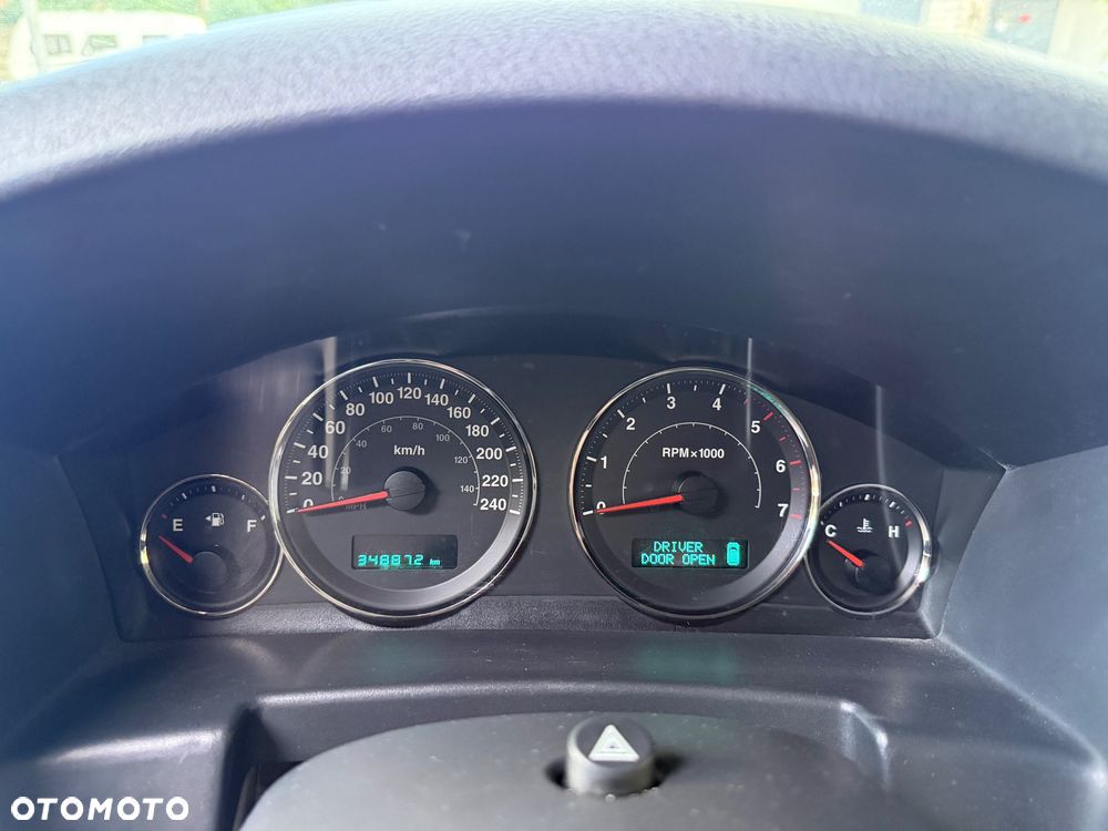 Jeep Commander 3.0 CRD Limited - 13