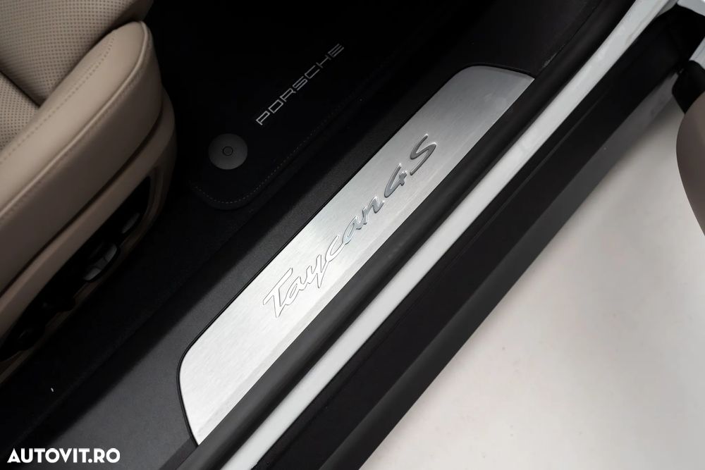 Porsche Taycan 4S Performancebatterie Plus - 17