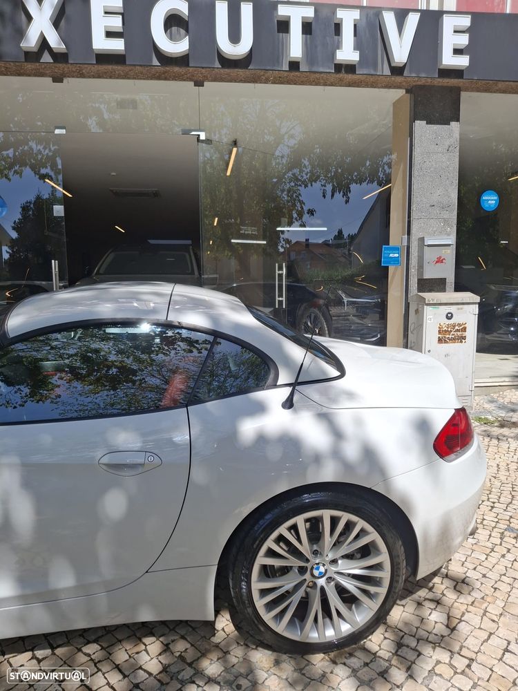 BMW Z4 23 i - 11