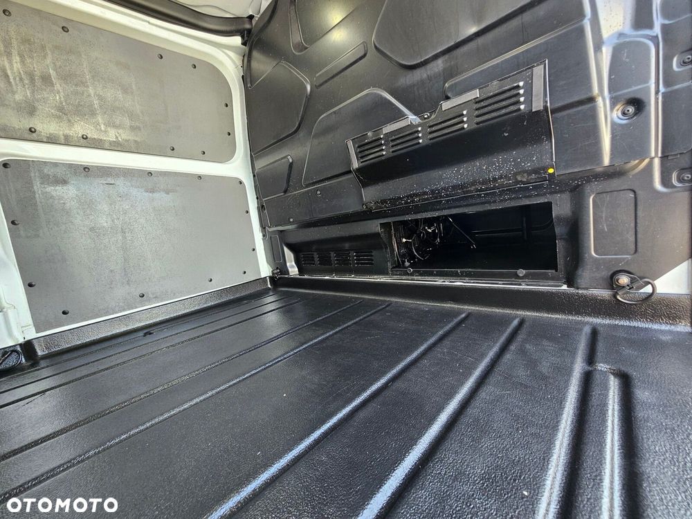 Ford transit-custom L2H1 *59999zł NETTO* 2.0TdCi/131KM - 17