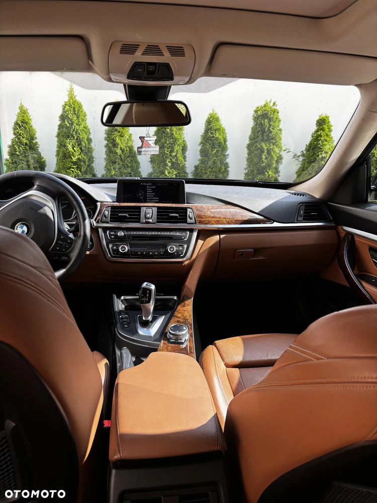 BMW 3GT 335i xDrive Luxury Line - 9