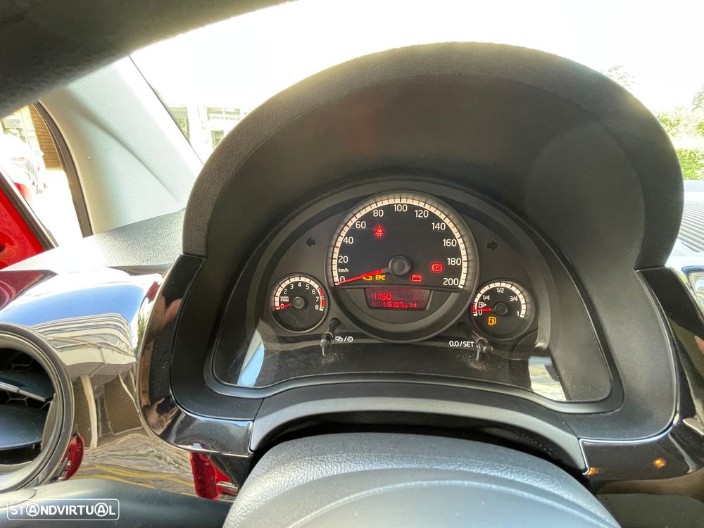 VW Up! 1.0 BlueMotion Move - 21
