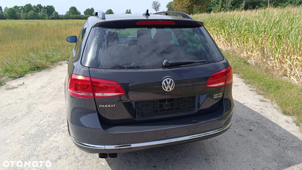 Volkswagen Passat 2.0 TDI Comfortline - 7
