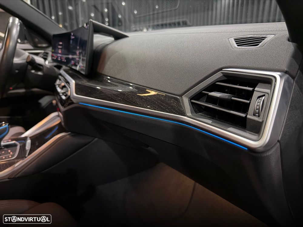BMW i4 M50 Gran Coupe xDrive - 38