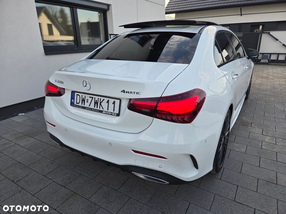 Mercedes-Benz Klasa A 220 4-Matic AMG Line 7G-DCT - 21