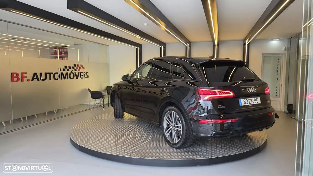 Audi Q5 40 TDI quattro S-line S-tronic - 3