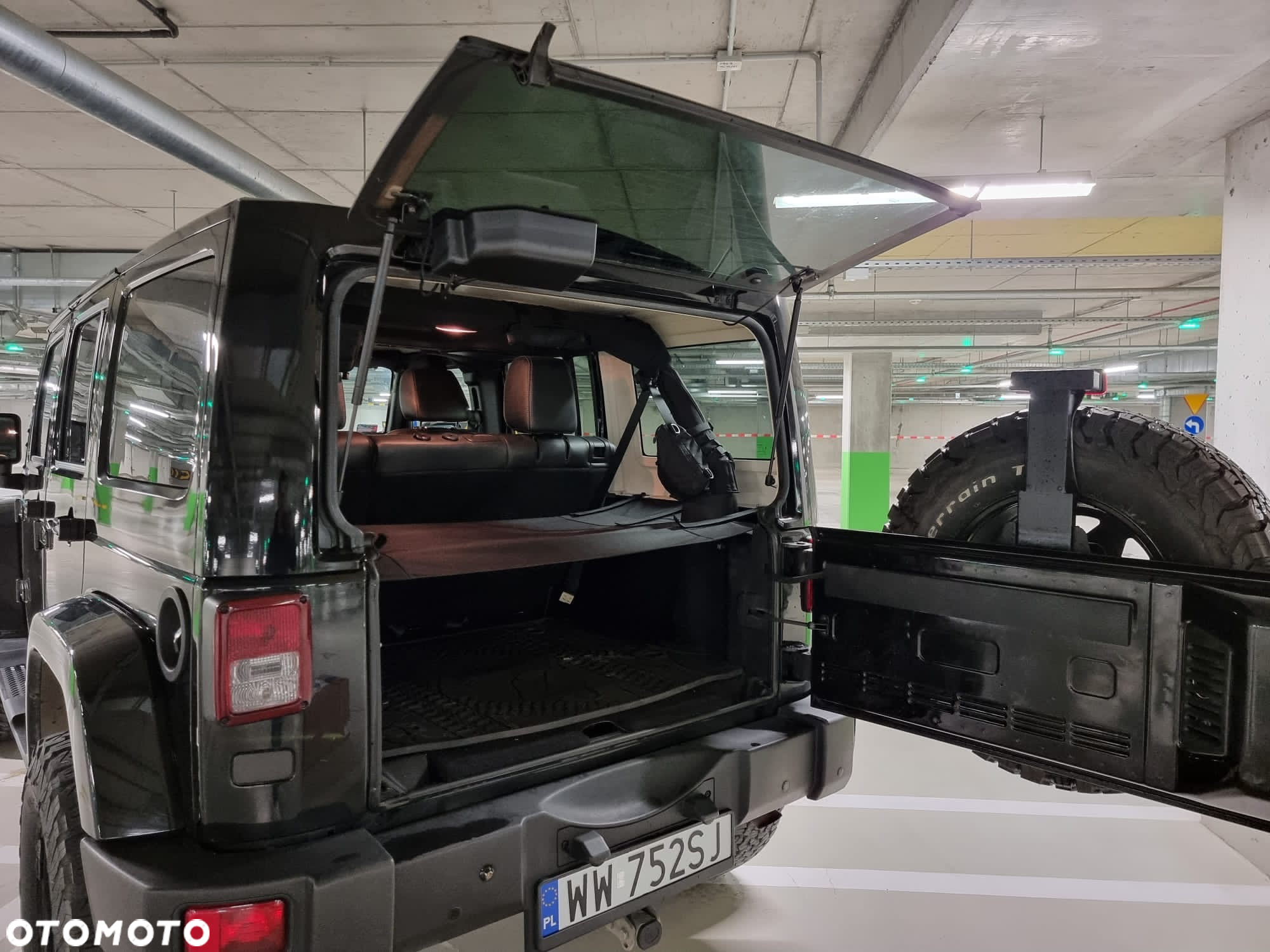 Jeep Wrangler 3.6 Unlim Sahara EU6 - 24