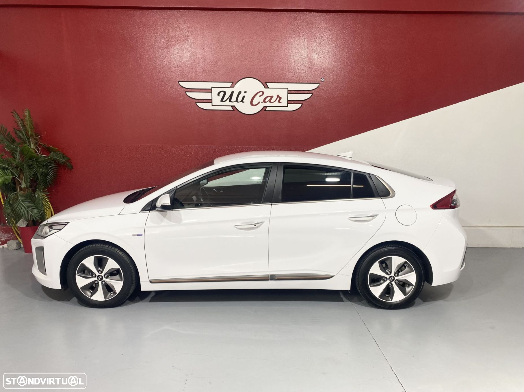 Hyundai Ioniq EV 28kWh Eletric Tech - 14