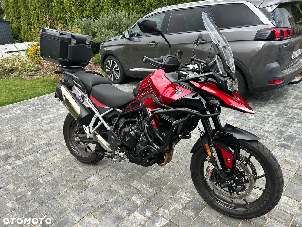 Triumph Tiger - 1