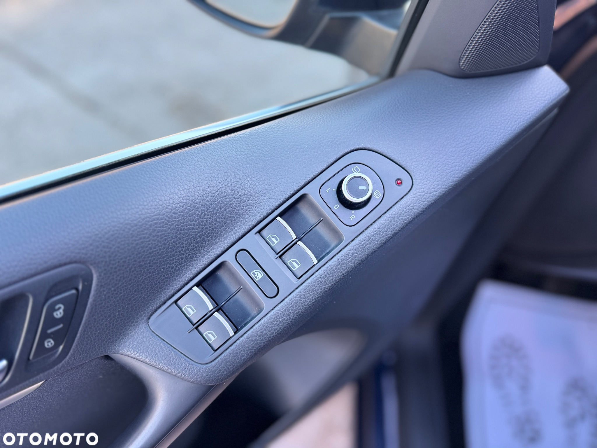 Volkswagen Tiguan - 26