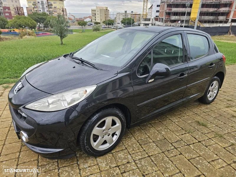 Peugeot 207 1.4 16V Trendy - 7