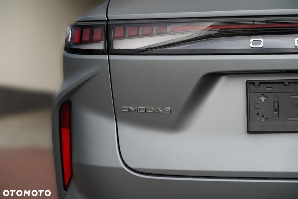 Omoda 9 1.5 Super Hybrid Exclusive AWD - 14