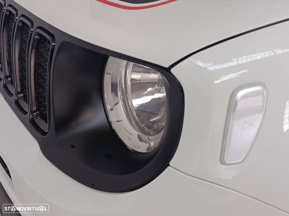 Jeep Renegade 1.3 T Longitude DCT - 25