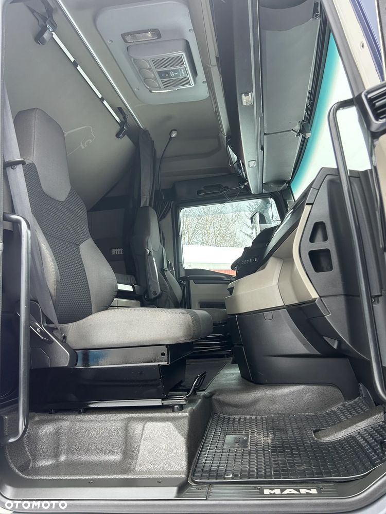 MAN TGX 18.430 LOW DECK / RETARDER / SALON POLSKA 4 SZTUKI / BIAŁY KOLOR OKLEJONY FOLIĄ / 1 WŁAŚCICIEL / MEGA / KLIMA POSTOJOWA / 2022 ROK PRODUKCJI !! - 35