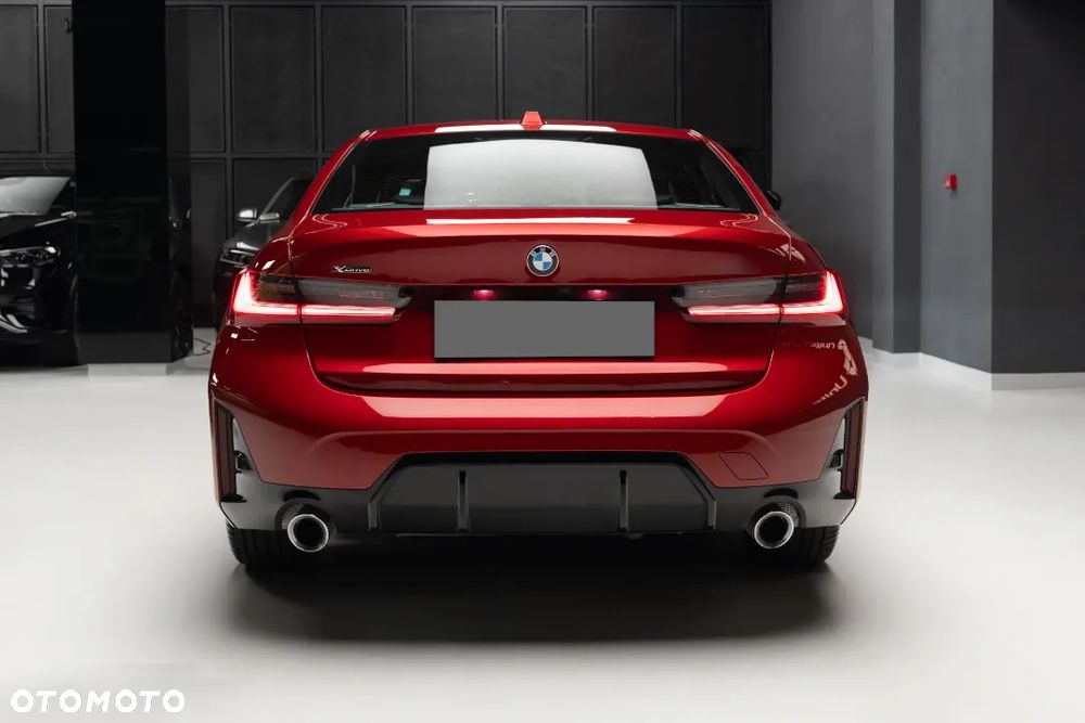 BMW Seria 3 320d xDrive mHEV M Sport - 11