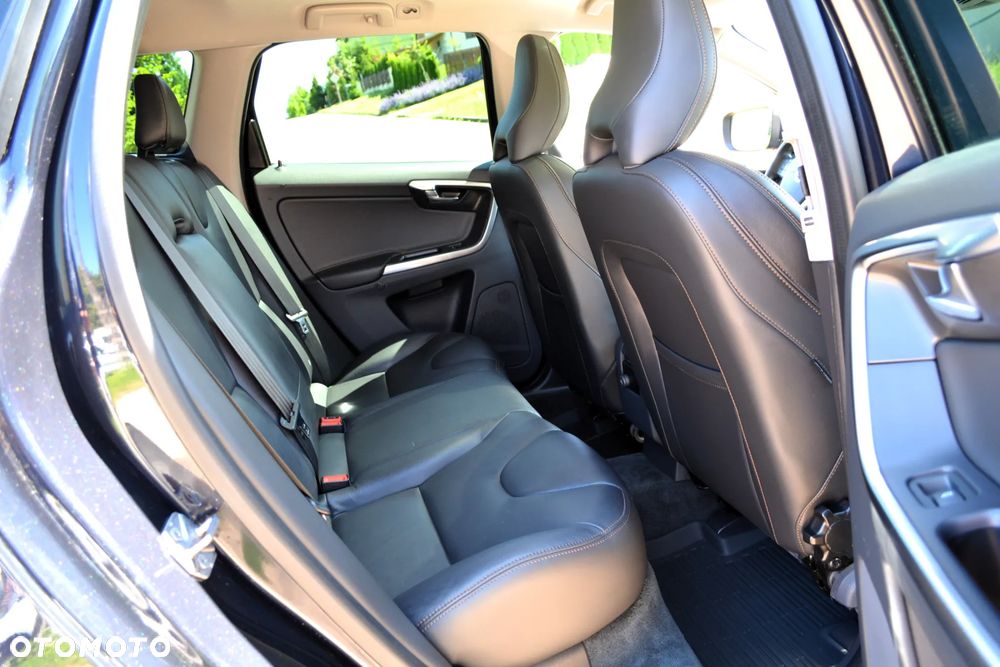 Volvo XC 60 - 7