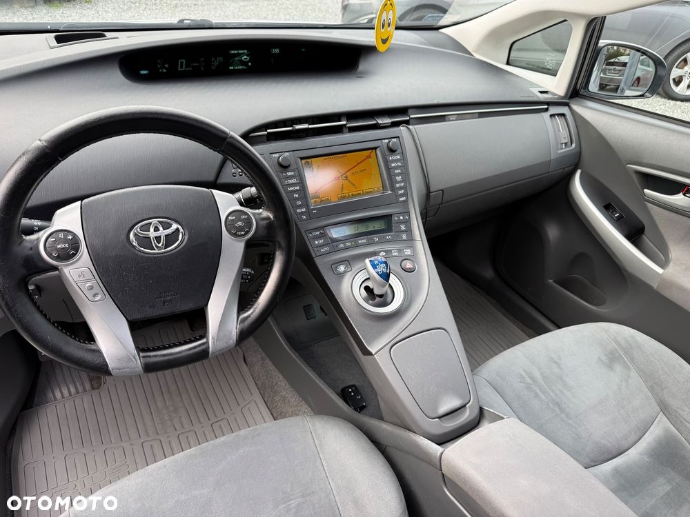 Toyota Prius - 7