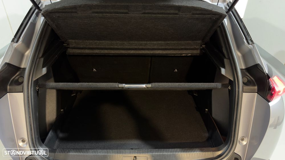 Peugeot 2008 Benzin 100 Style - 31