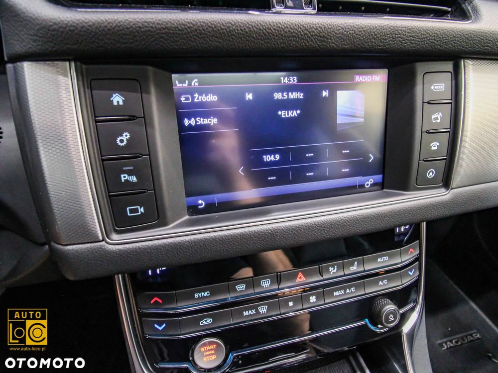 Jaguar XF 35t AWD Prestige - 23