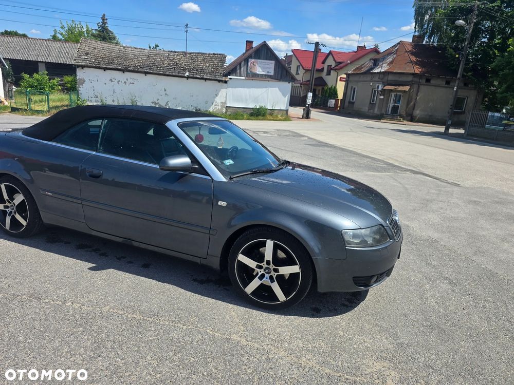 Audi A4 Cabrio - 4
