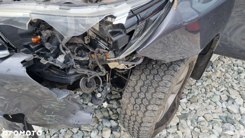 Toyota Hilux 4x4 Double Cab Executive - 27