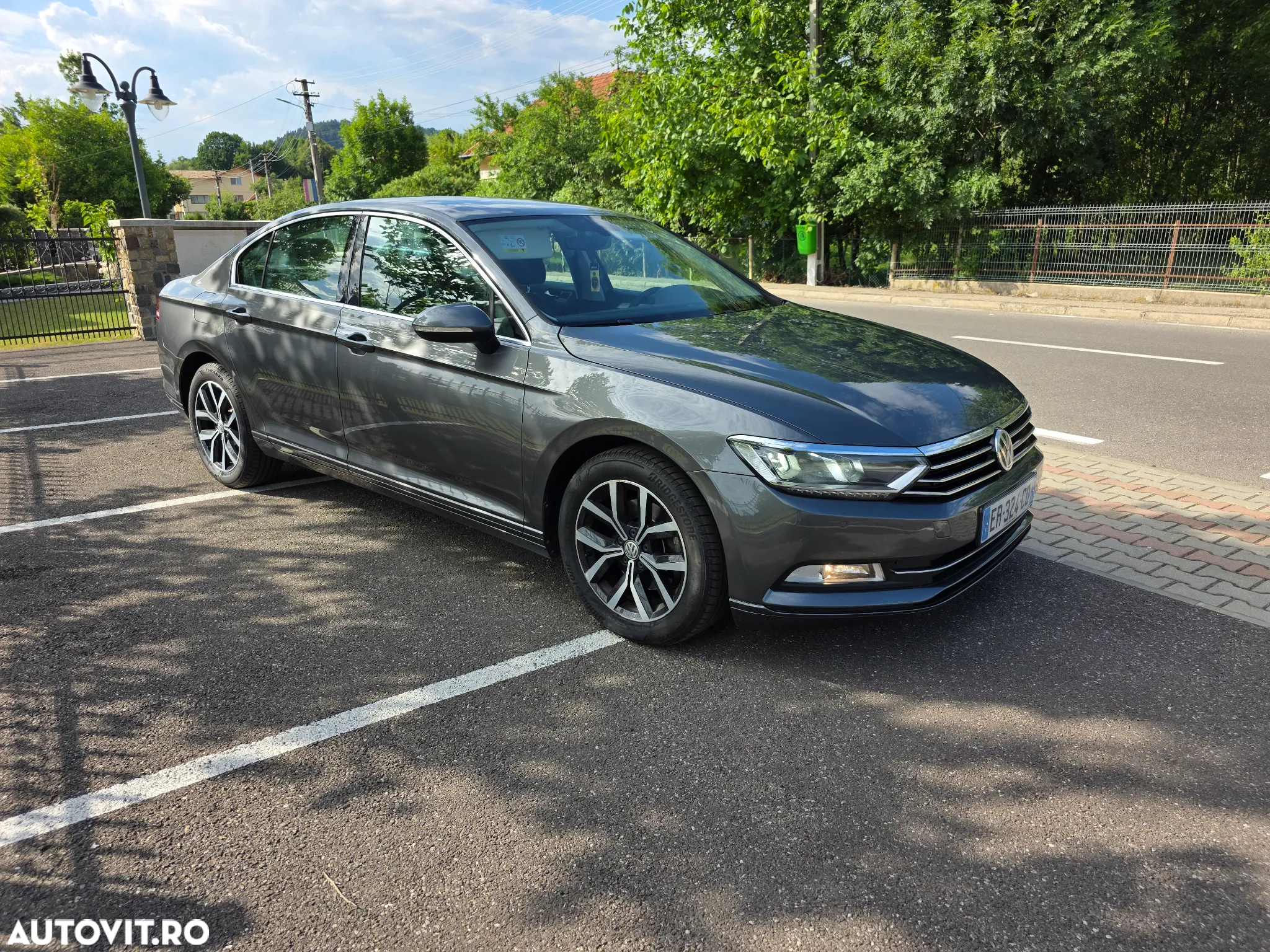 Volkswagen Passat 1.6 TDI (BlueMotion Technology) DSG Trendline - 19